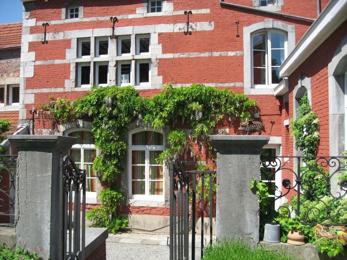 Chambre D'Hotes Les Augustins - Parking Securise - Borne De Recharge Huy Exteriör bild